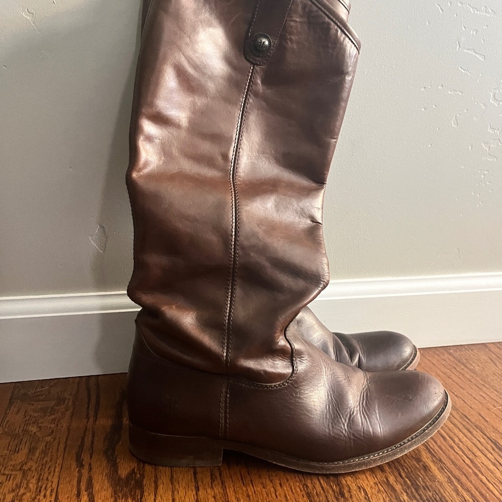 Frye Women’s Leather Melissa Button 2 Tall Boots Size 8B Color: Bordeaux (Brown)